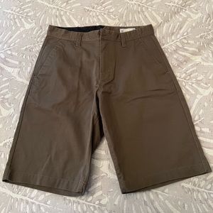 Volcom brown dress shorts men’s size 30